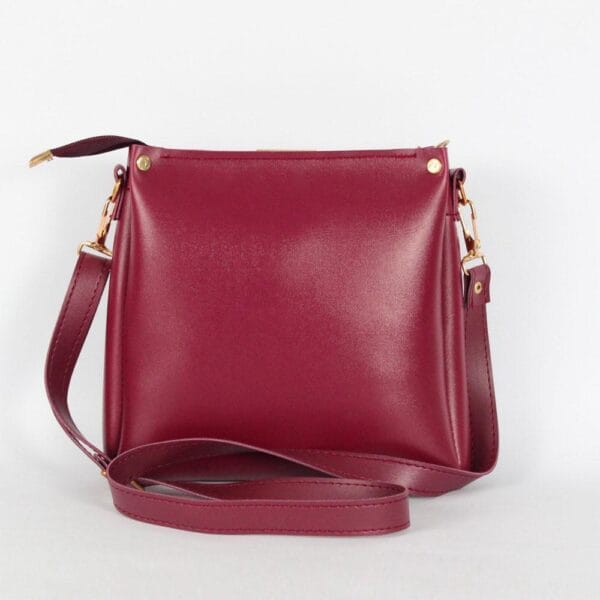 Trendy Plain Hand Bag for Girls - Image 3