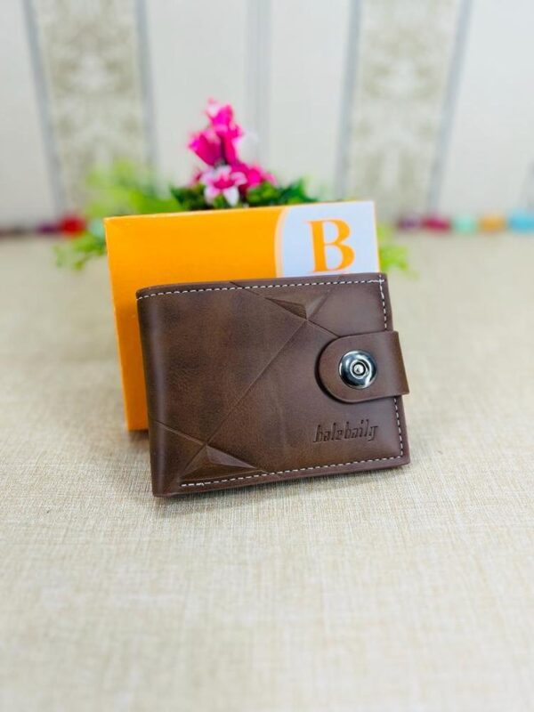 Men's Leather Textured Bifold Wallet - Image 2